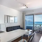 Apartment En La Playa 105